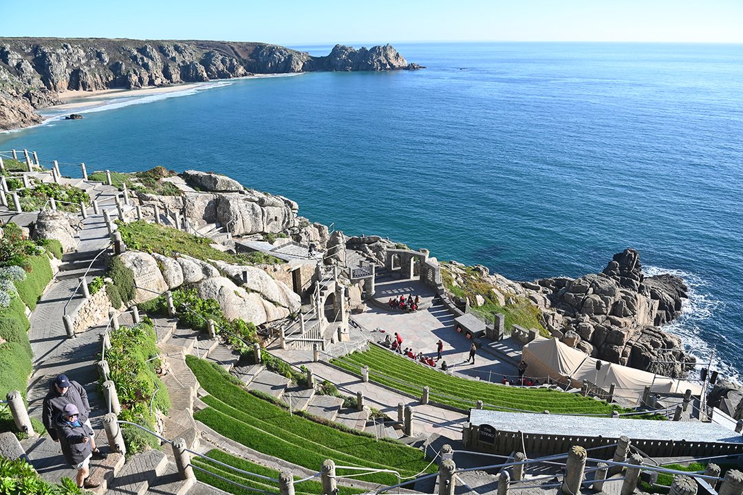 1 Accessible balcony