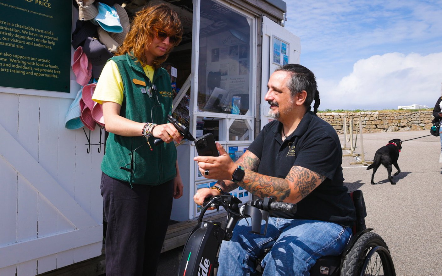 Welcome at the summer entrance