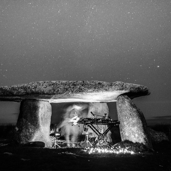 Banner-Blaze-of-Feather