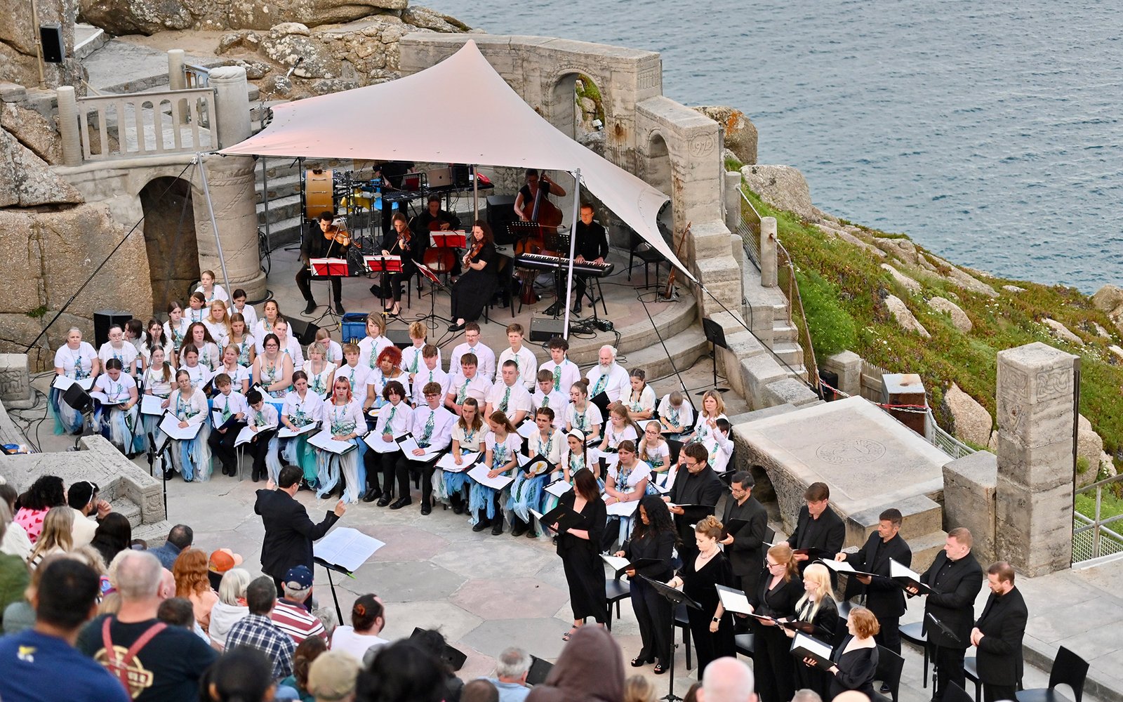 Five Beacons of Light - Sonoro & Cornwall Youth Choir