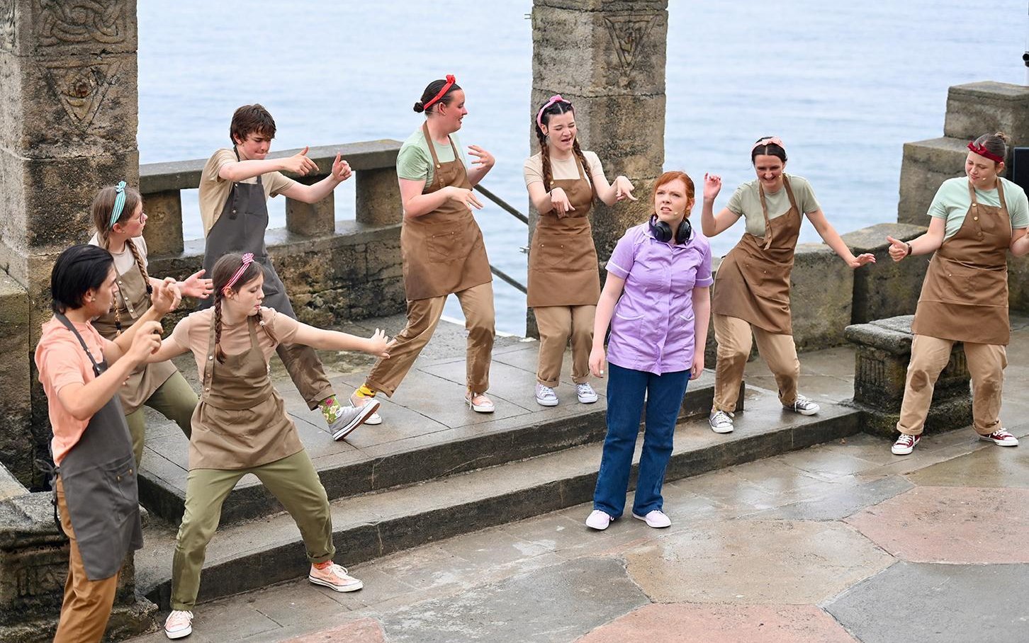 Pearl o' Wisdom - The Minack Acting Academy