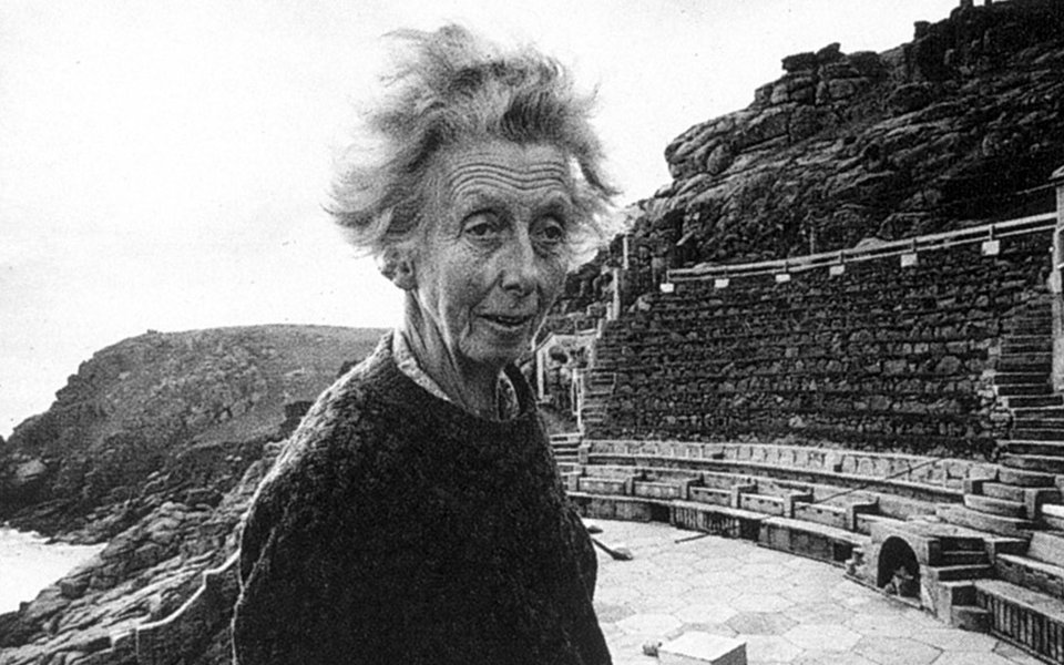 Rowena-Cade-Portrait-wide