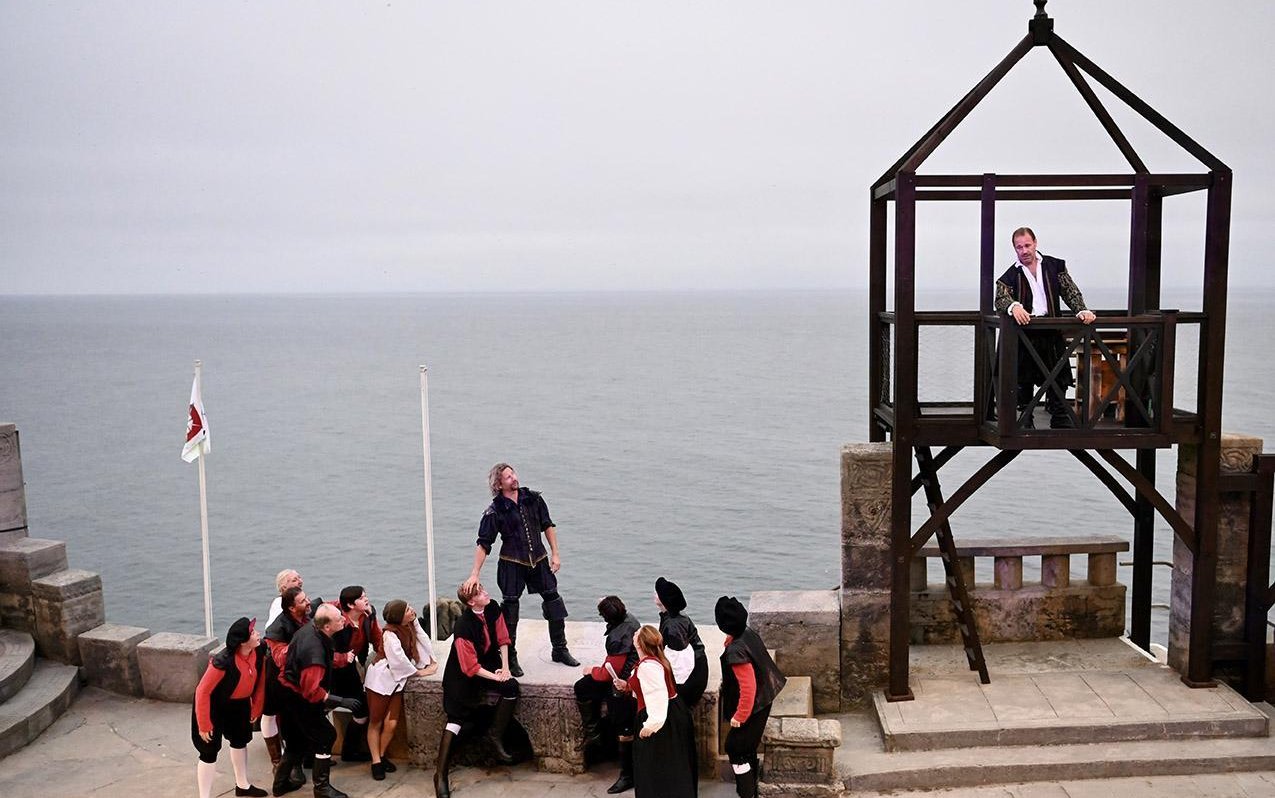 Shakespeare in Love - Shattered Windscreen