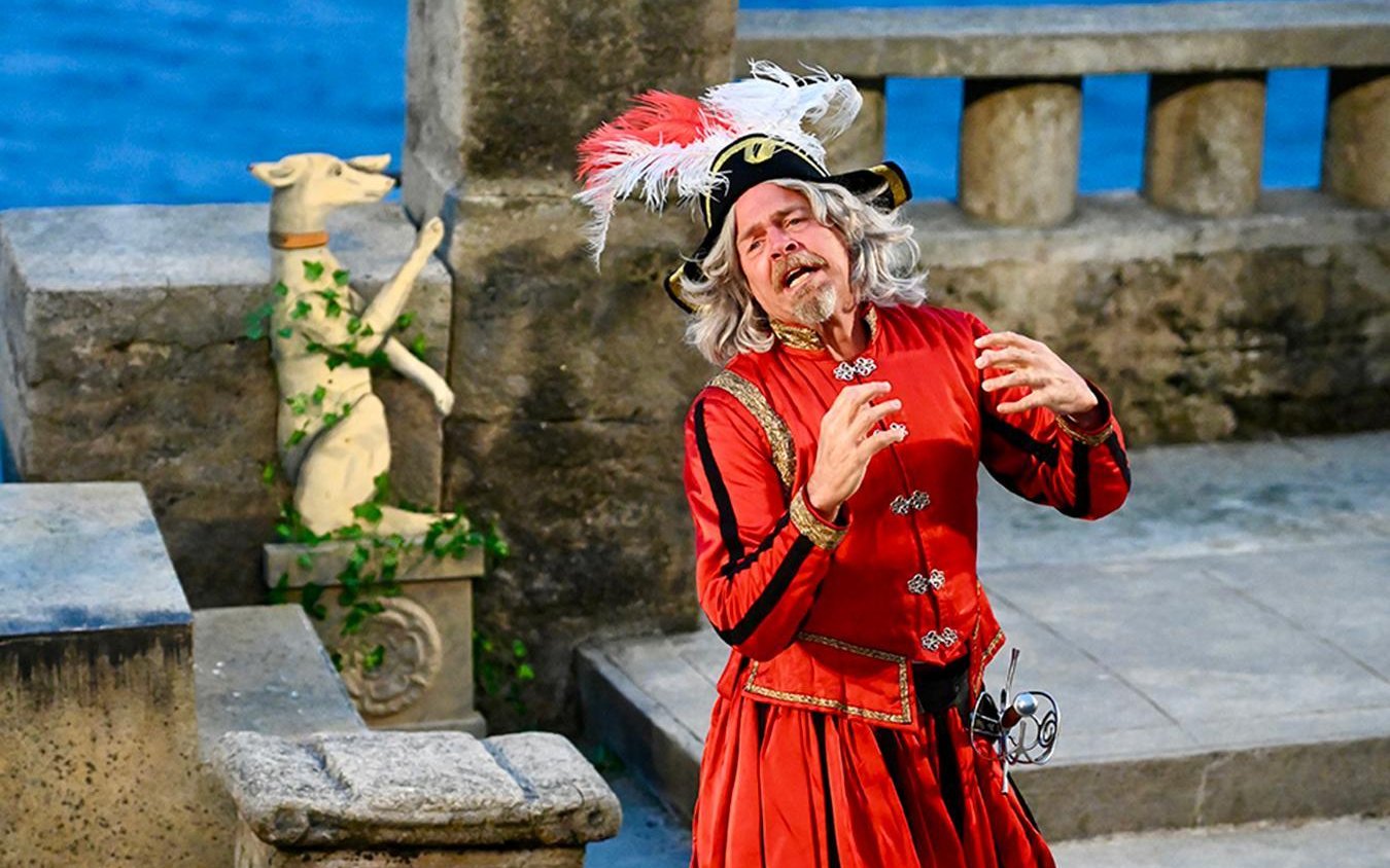 Love's Labour's Lost - Stamford Shoestring Theatre