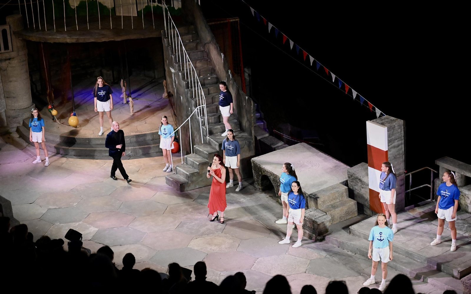 Show Tunes of the Sea